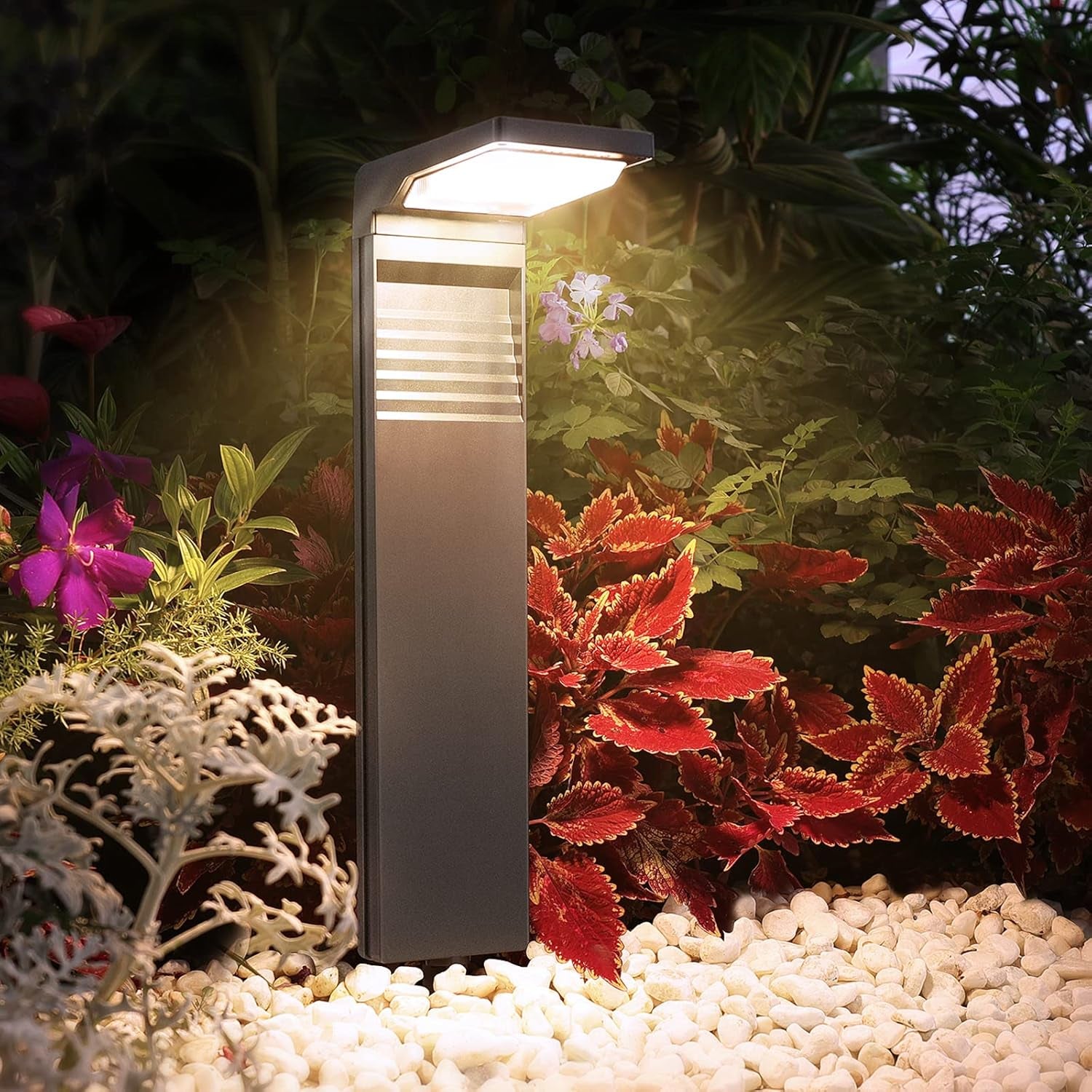 Solar Pathway Lights – 4 Pack, Dual Color Modes